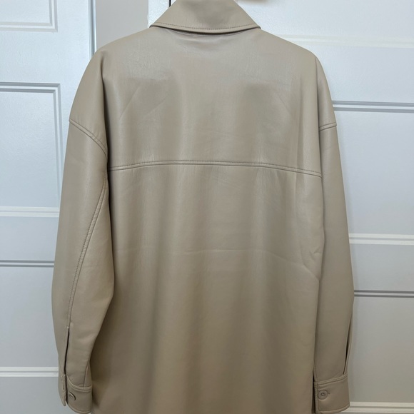 Aritzia Babaton Pelli Jacket in Sand White - Vegan leather - Size small - Picture 2 of 5